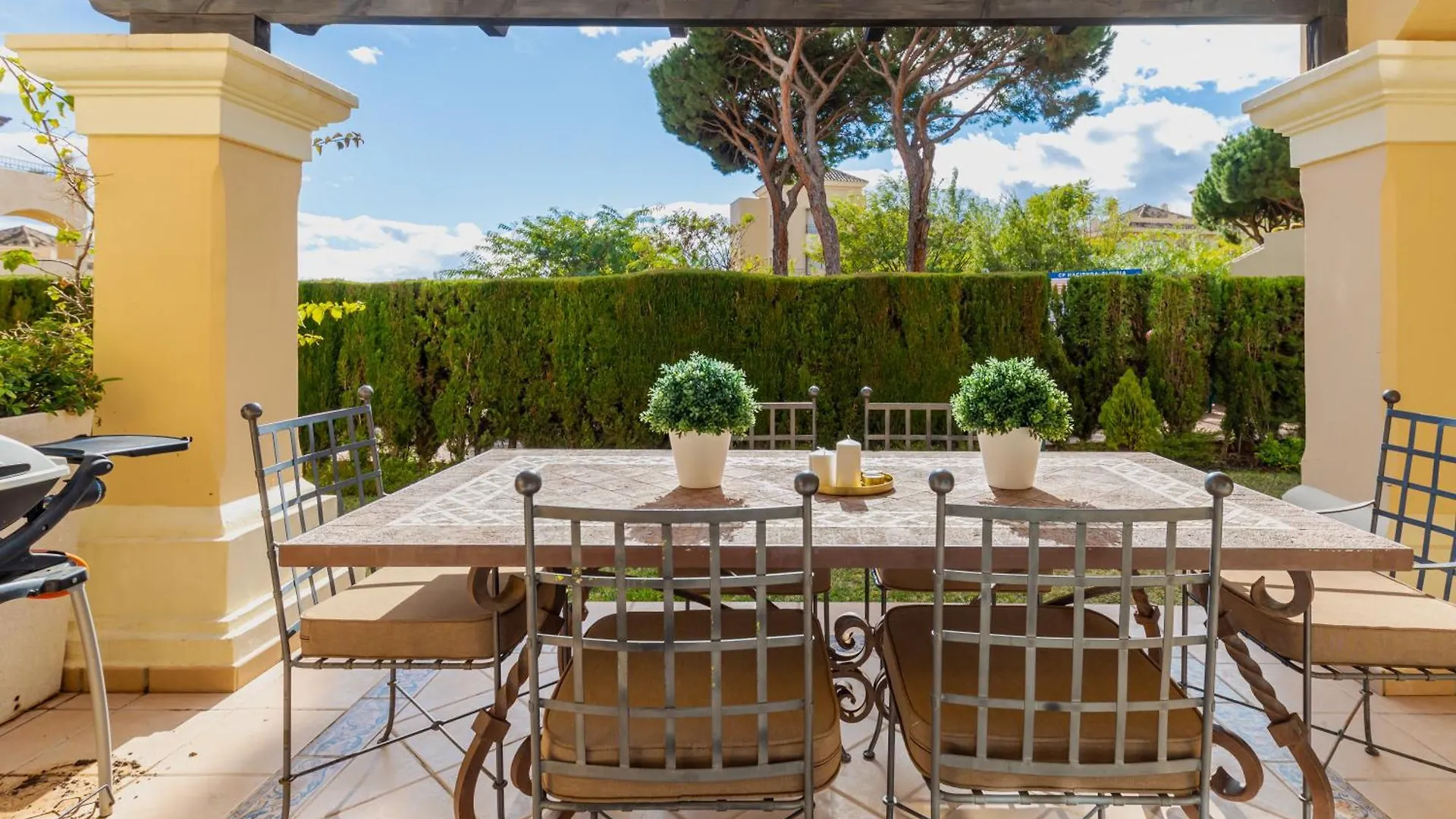 Elviria Relax Garden House Apartment Marbella